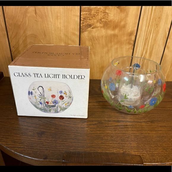 4/$25 NWT Glass Tea Light Holder - Picture 1 of 6